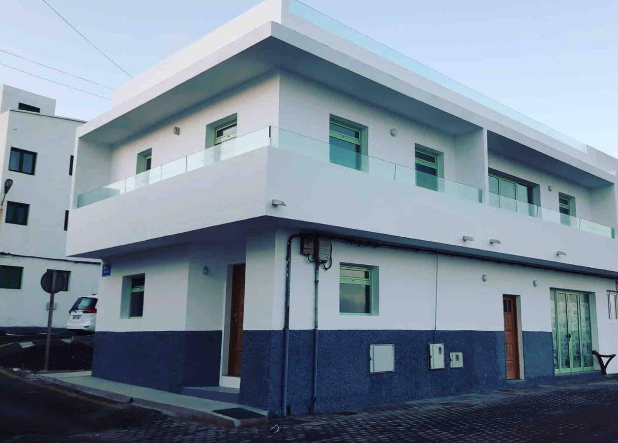Casa Anclada En La Santa- 4 Apartamentos Frente Al Mar- 1ª Linea Solarium Barbacoa מראה חיצוני תמונה