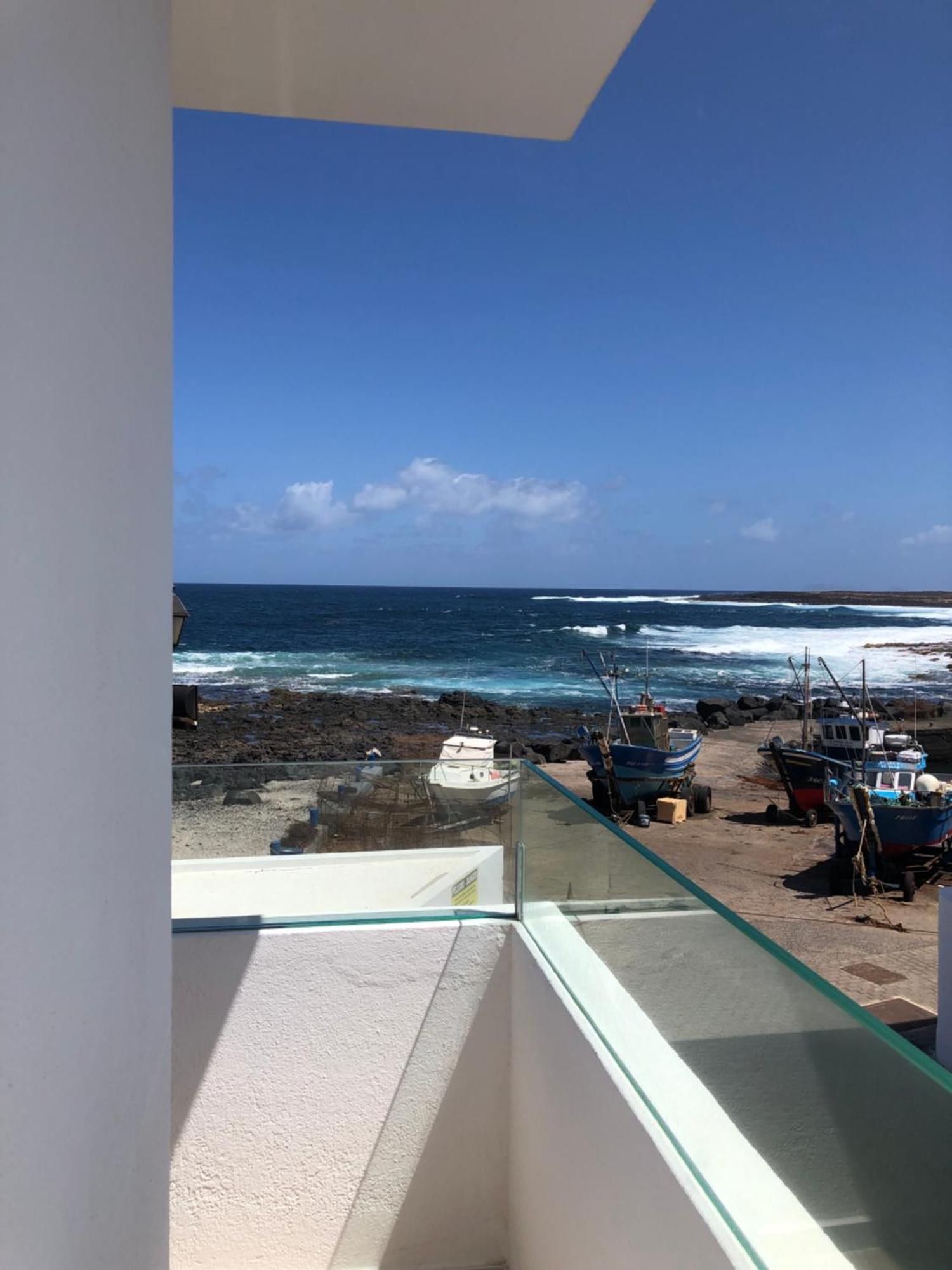 Casa Anclada En La Santa- 4 Apartamentos Frente Al Mar- 1ª Linea Solarium Barbacoa מראה חיצוני תמונה